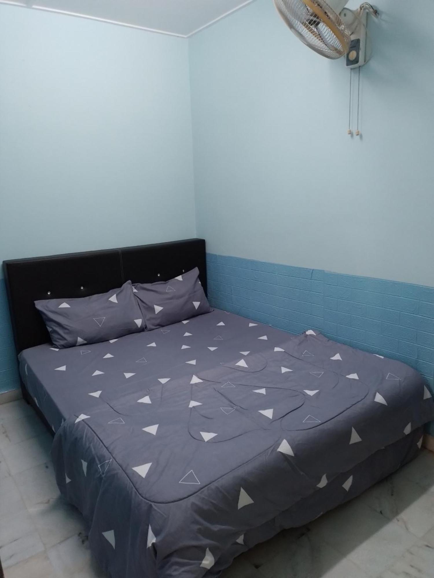 Rent 33 Homestay *